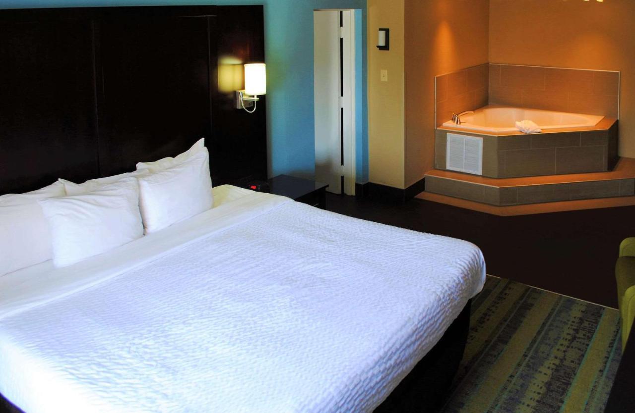 Clarion Hotel Conference Center - North Lexington Luaran gambar