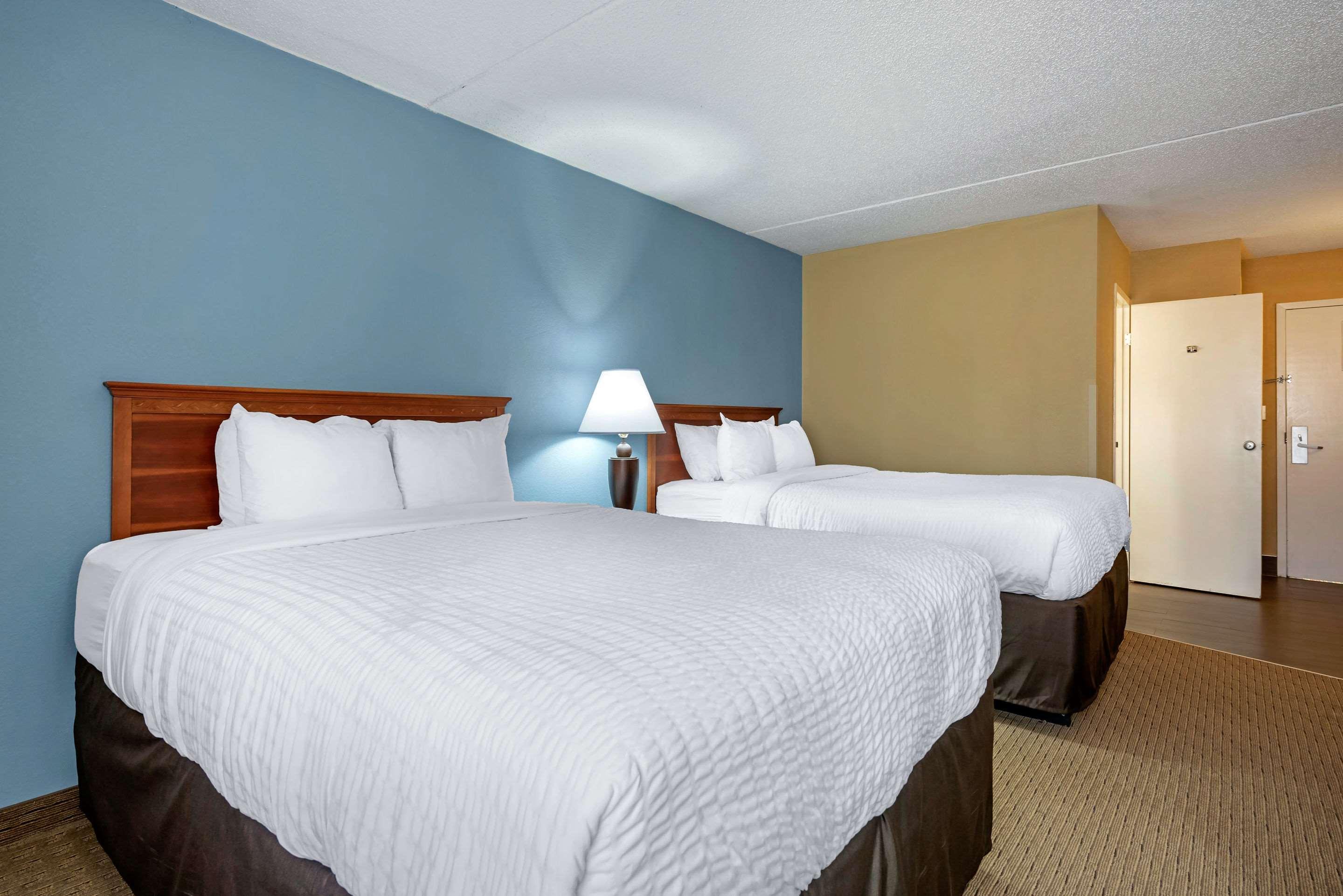 Clarion Hotel Conference Center - North Lexington Luaran gambar