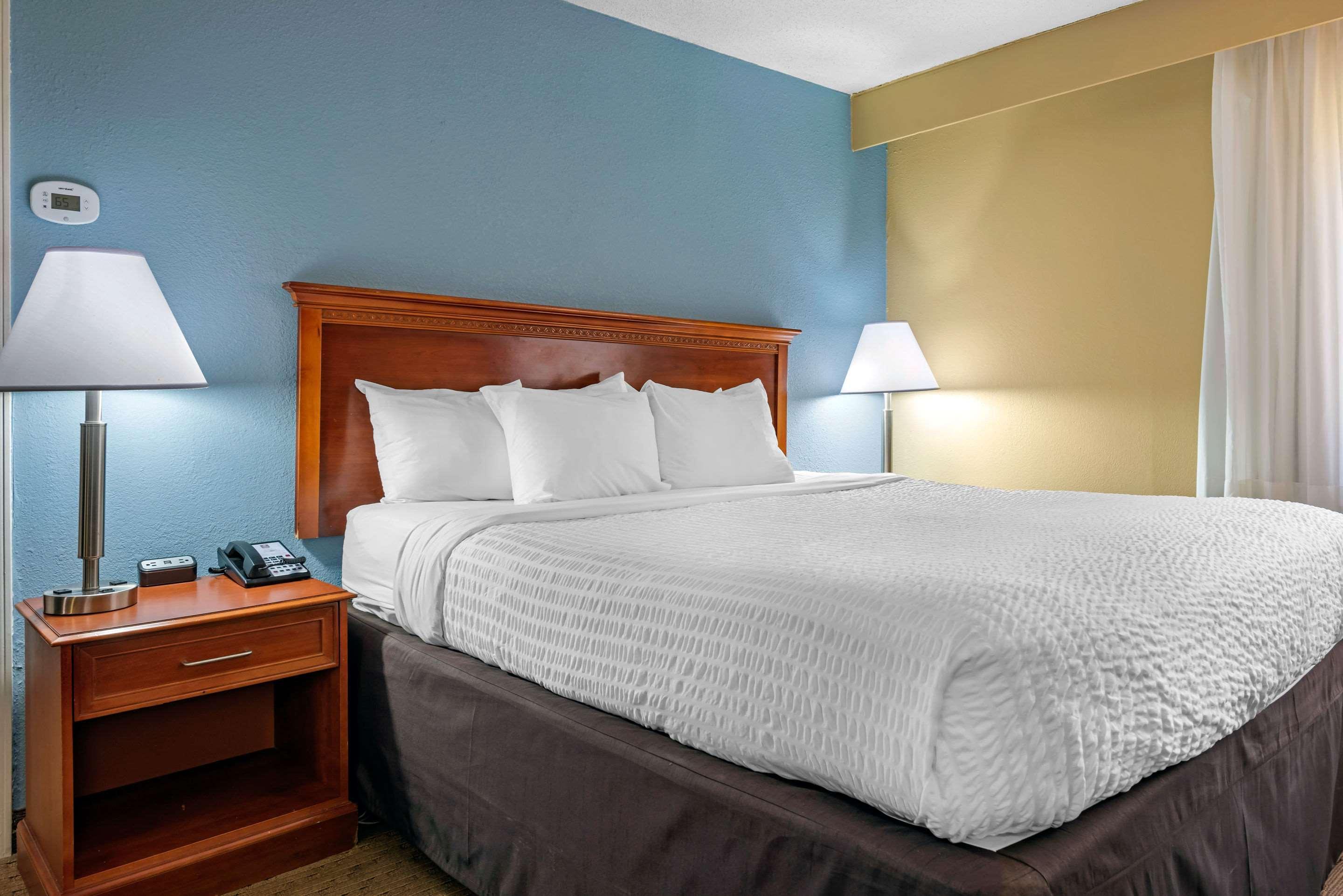 Clarion Hotel Conference Center - North Lexington Luaran gambar