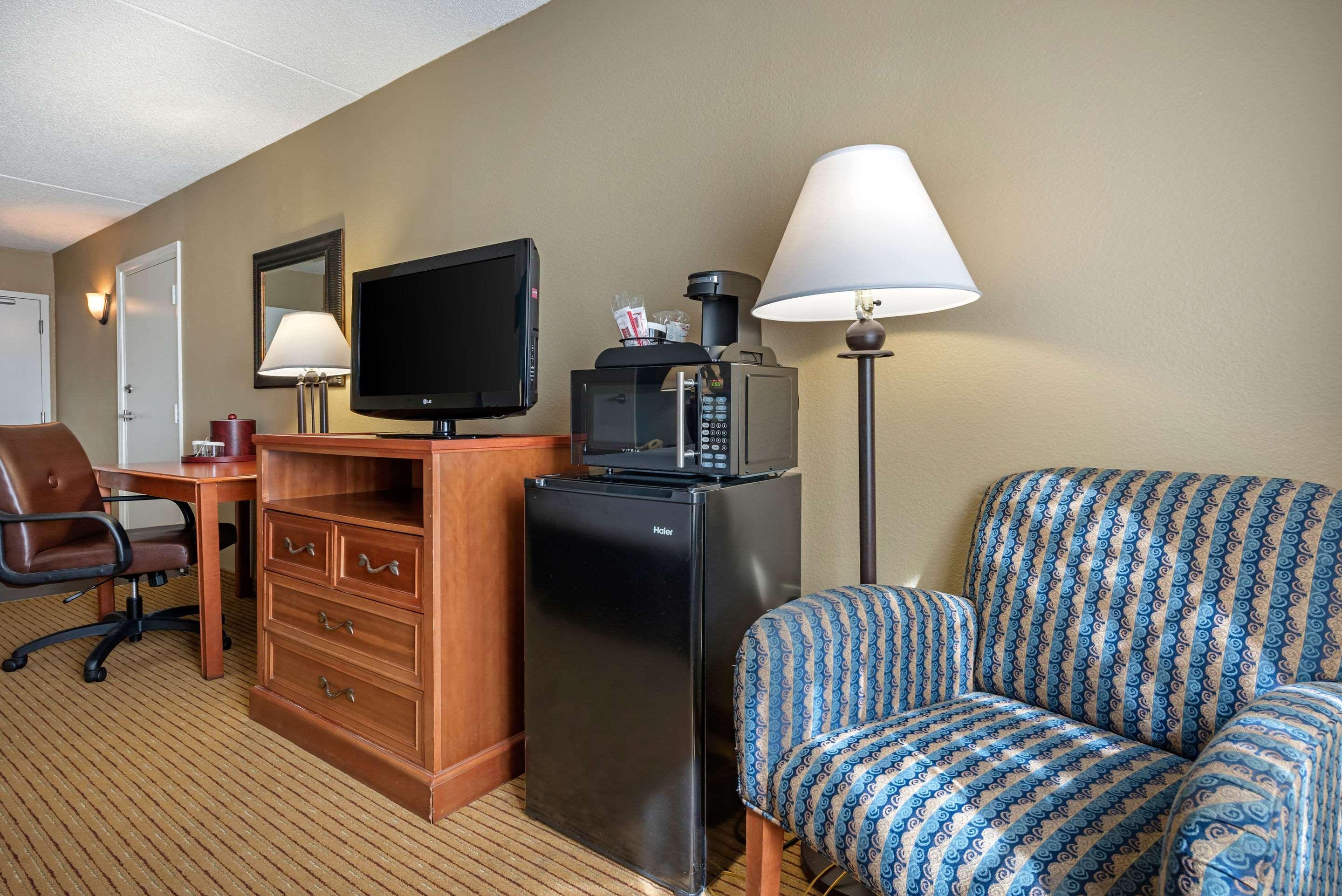 Clarion Hotel Conference Center - North Lexington Luaran gambar