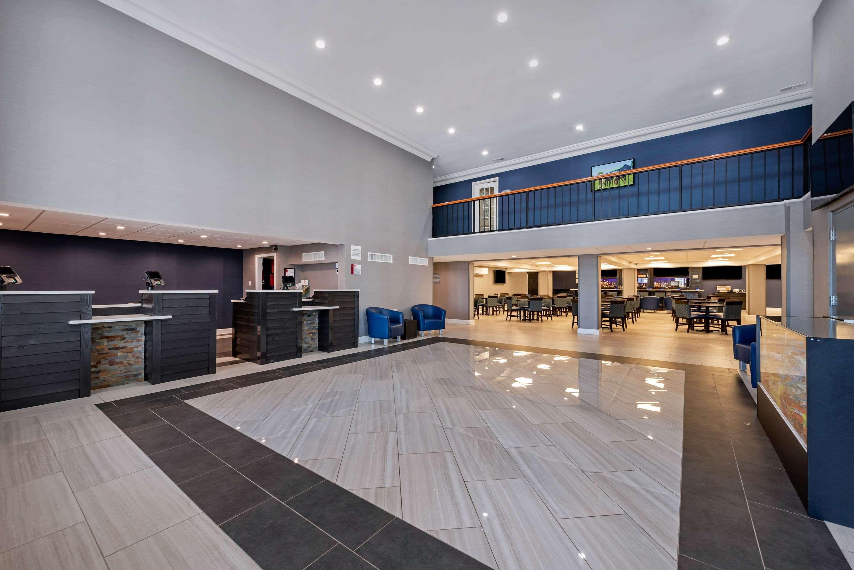 Clarion Hotel Conference Center - North Lexington Luaran gambar