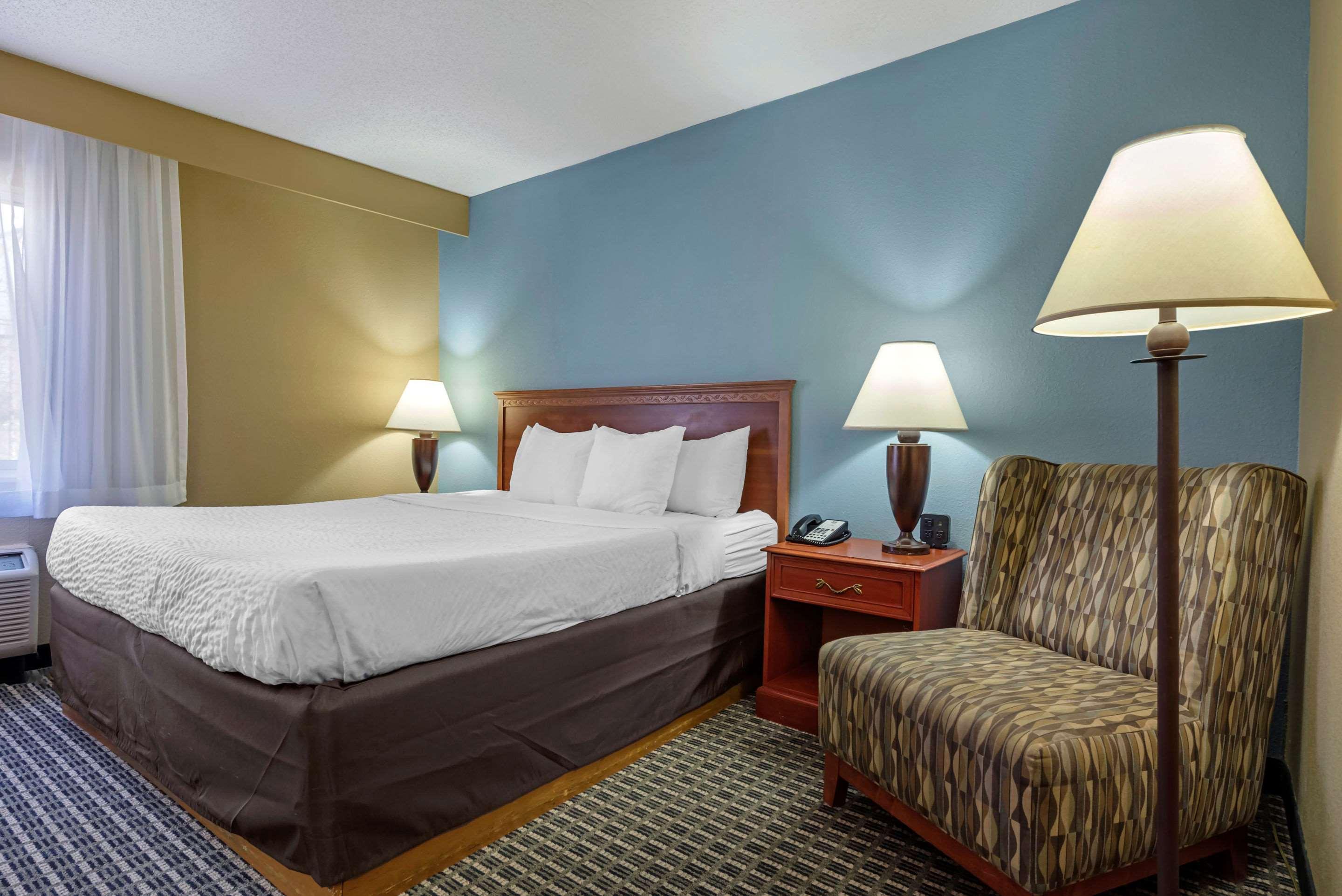 Clarion Hotel Conference Center - North Lexington Luaran gambar