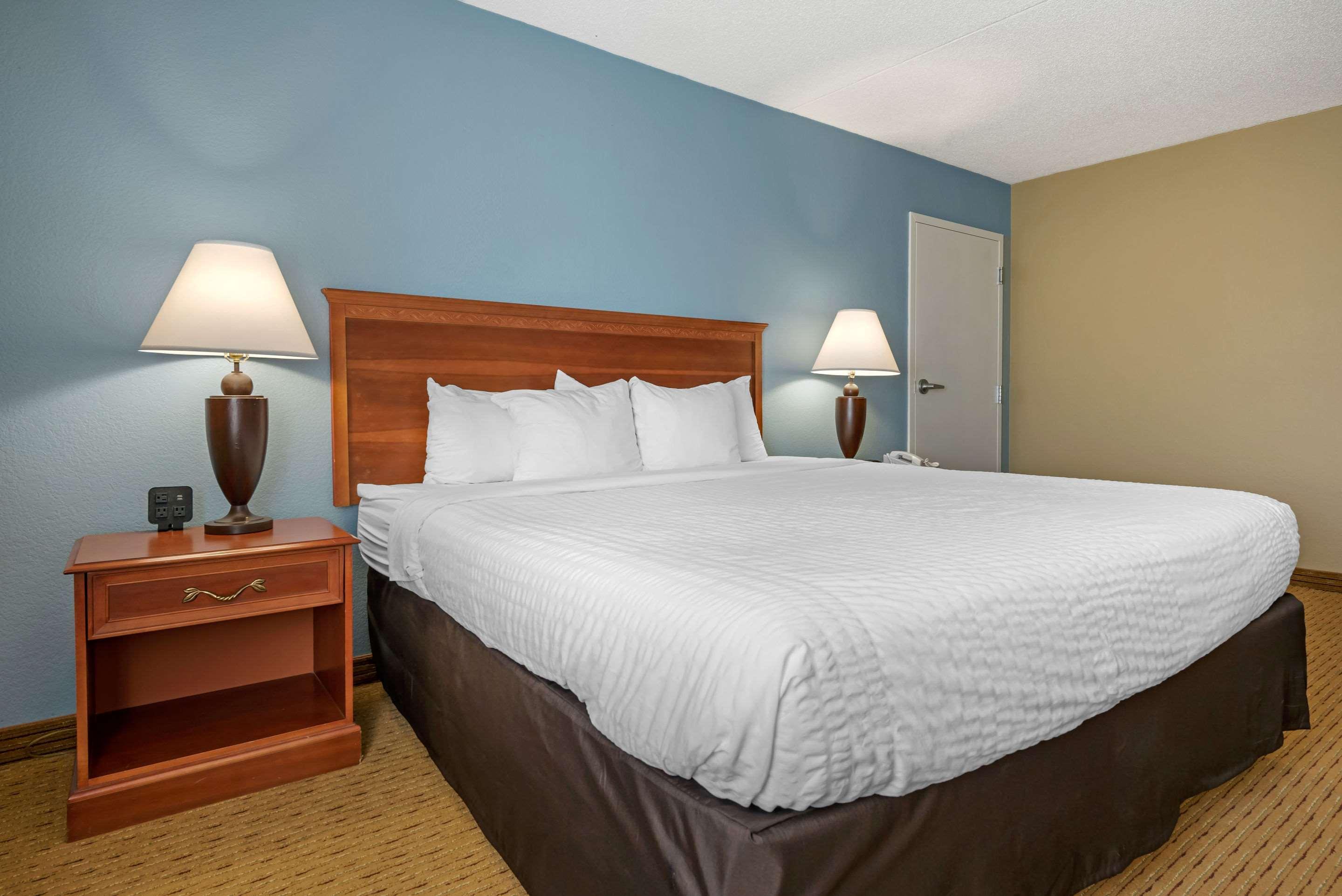 Clarion Hotel Conference Center - North Lexington Luaran gambar