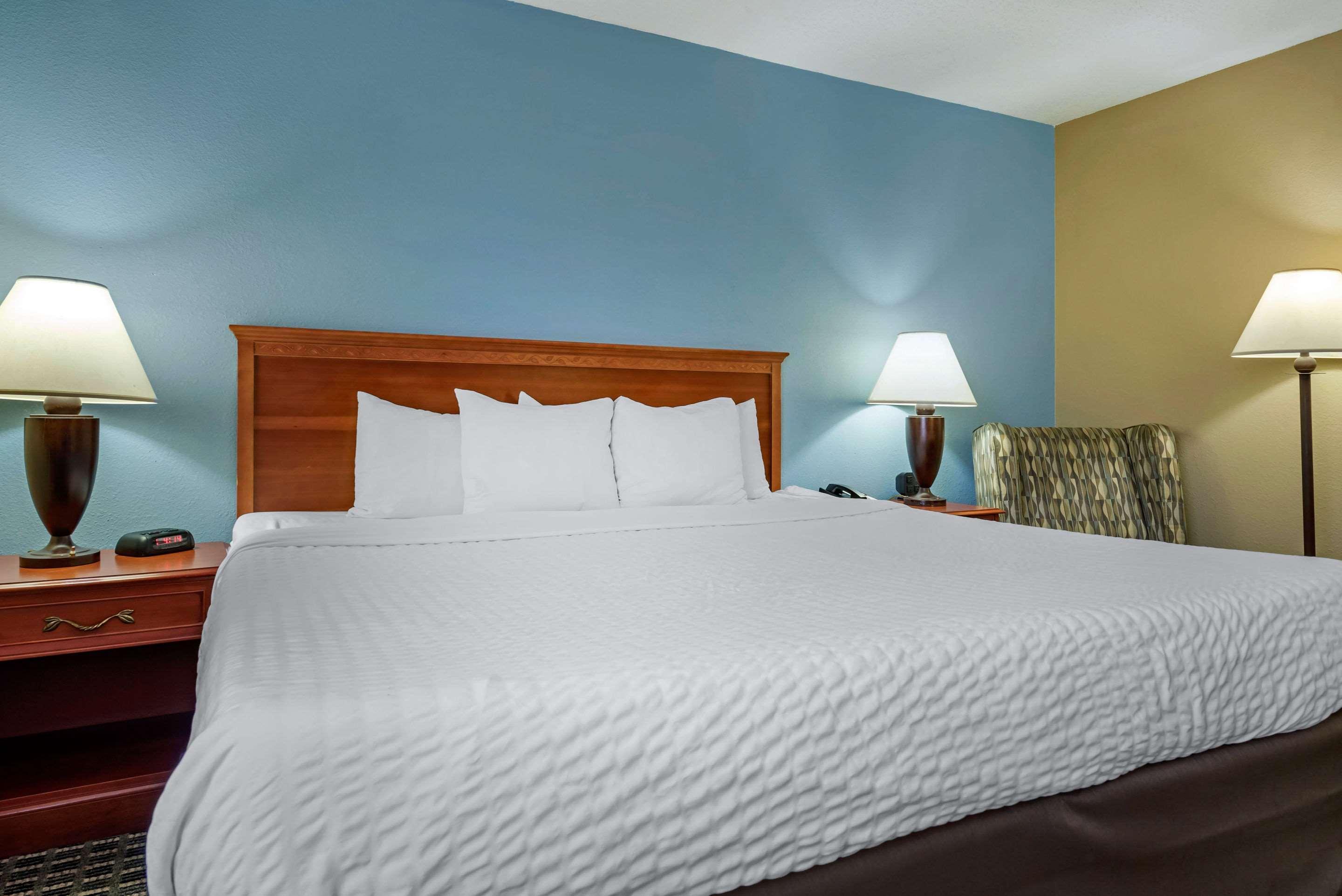 Clarion Hotel Conference Center - North Lexington Luaran gambar