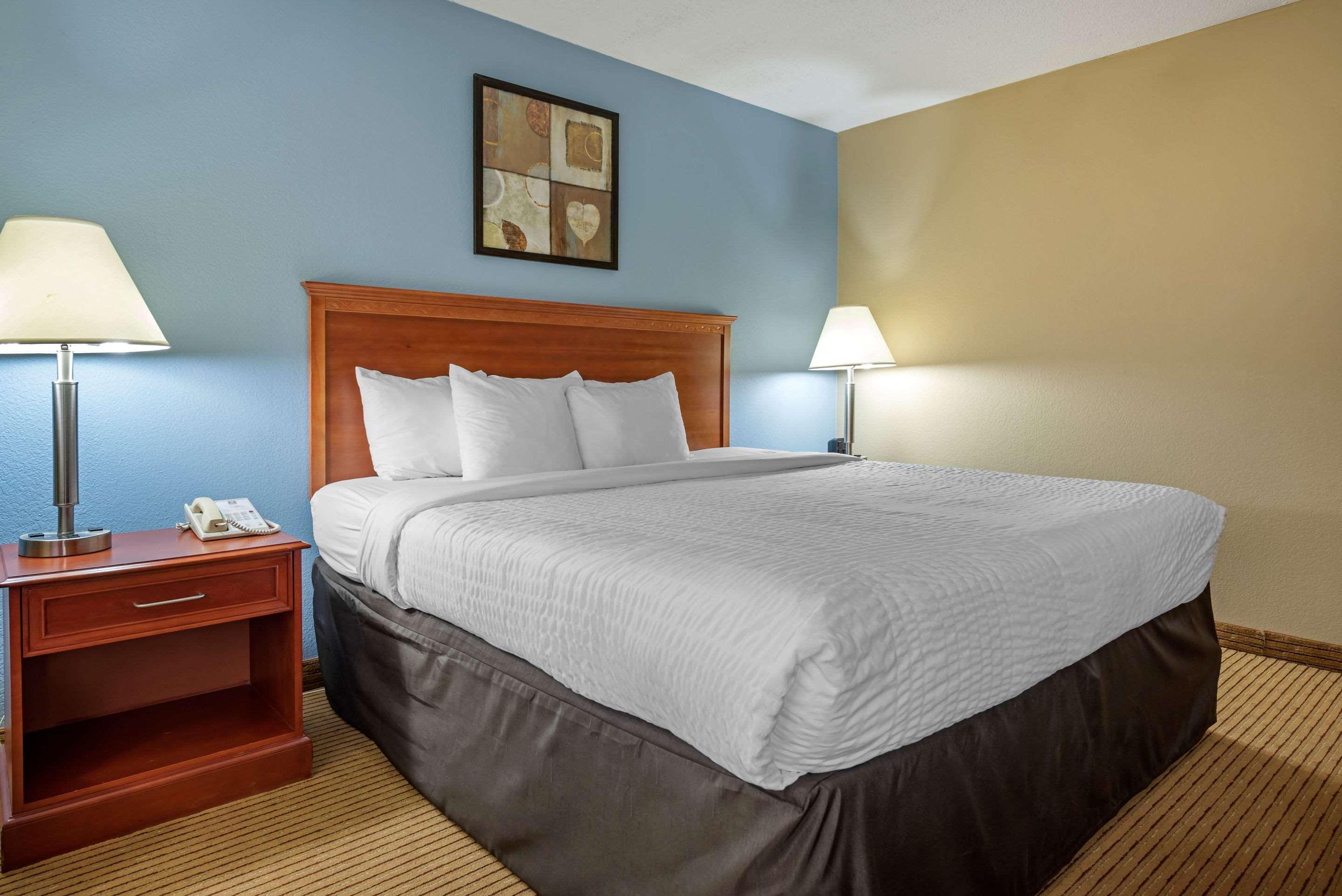 Clarion Hotel Conference Center - North Lexington Luaran gambar