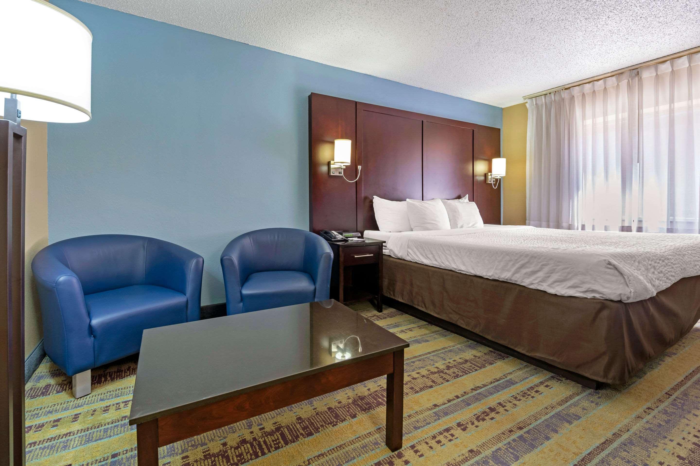 Clarion Hotel Conference Center - North Lexington Luaran gambar